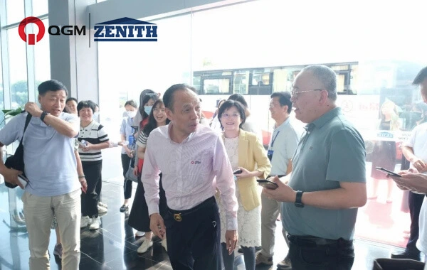 A harmadik kínai-német sci-tech fórum résztvevői ellátogattak a QGM-be