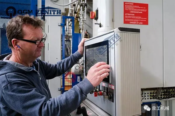 Quangong Lecture Hall 丨Hogyan lehet karbantartani az áteresztő blokk gépet?