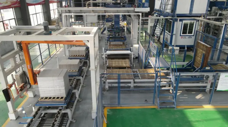 Ipari automatizálás: Hogyan alakítják át az automatizált termelési rendszerek a gyártást